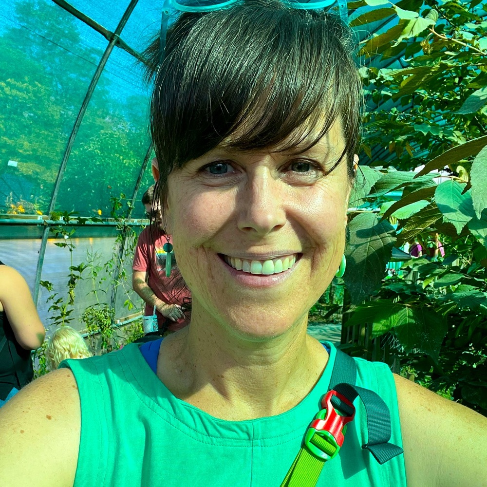 Meet your Posher, Clare